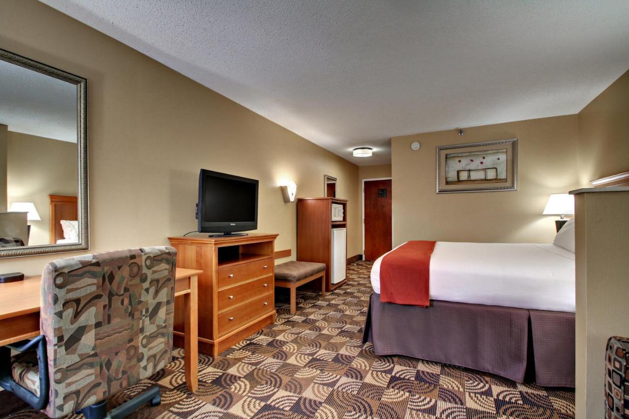 Holiday Inn Express Hurricane Mills Waverly By Ihg Oda fotoğraf