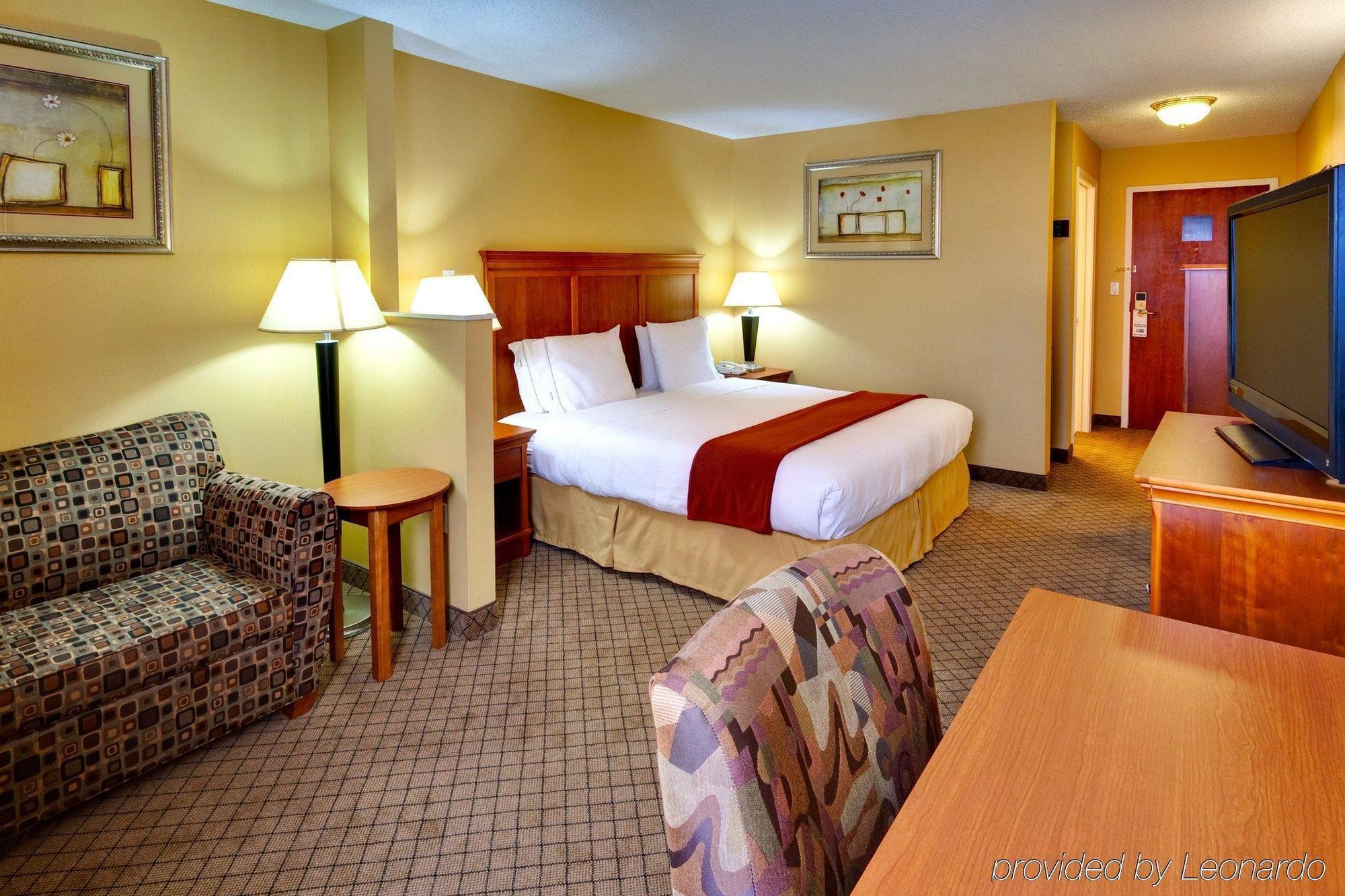 Holiday Inn Express Hurricane Mills Waverly By Ihg Dış mekan fotoğraf