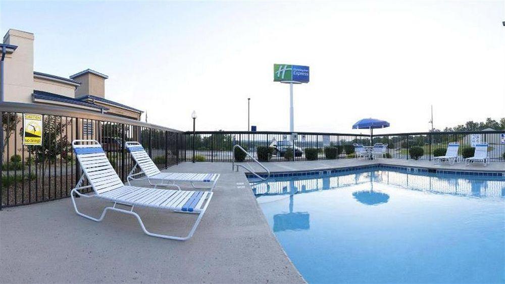 Holiday Inn Express Hurricane Mills Waverly By Ihg Dış mekan fotoğraf
