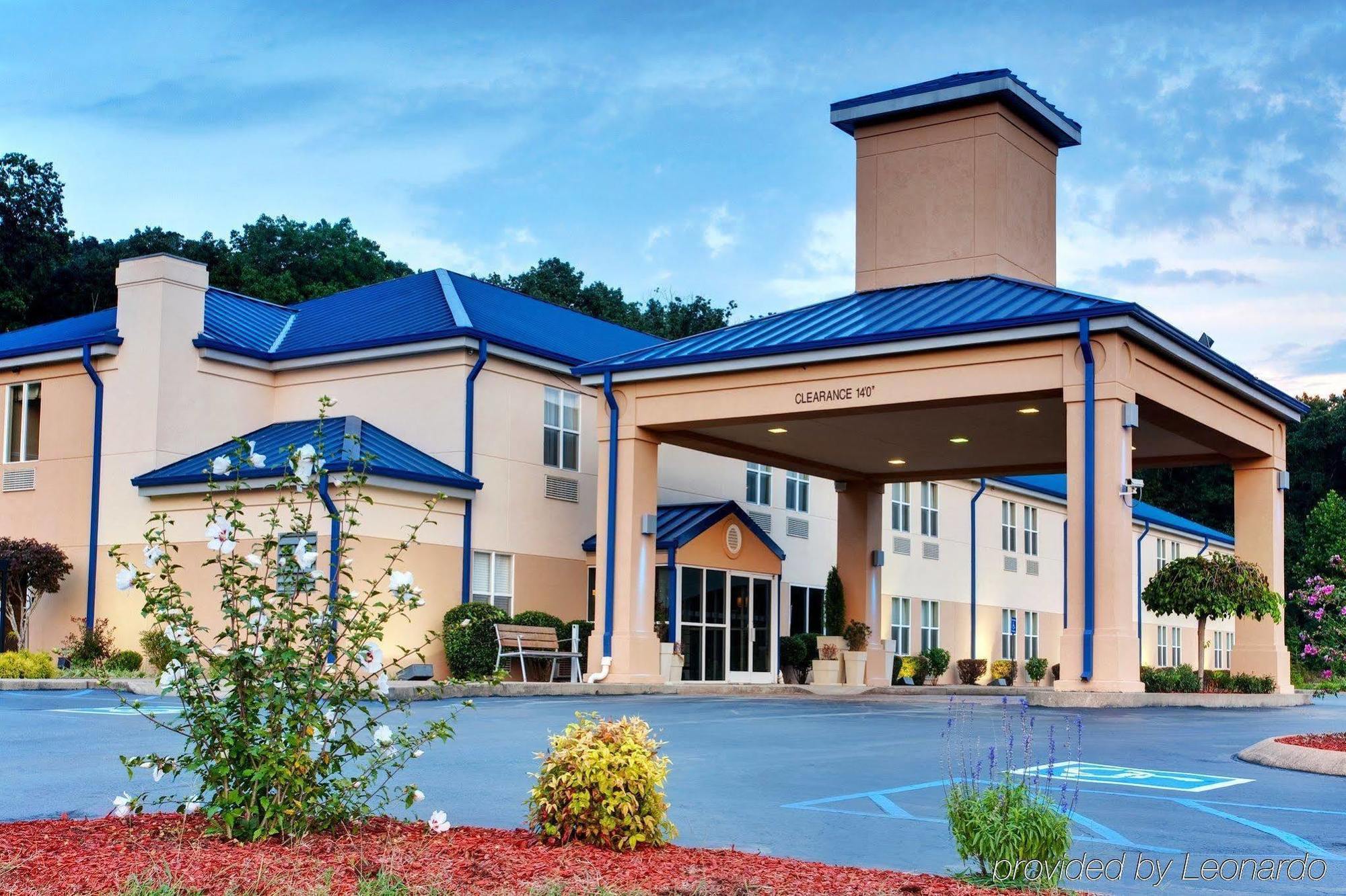 Holiday Inn Express Hurricane Mills Waverly By Ihg Dış mekan fotoğraf