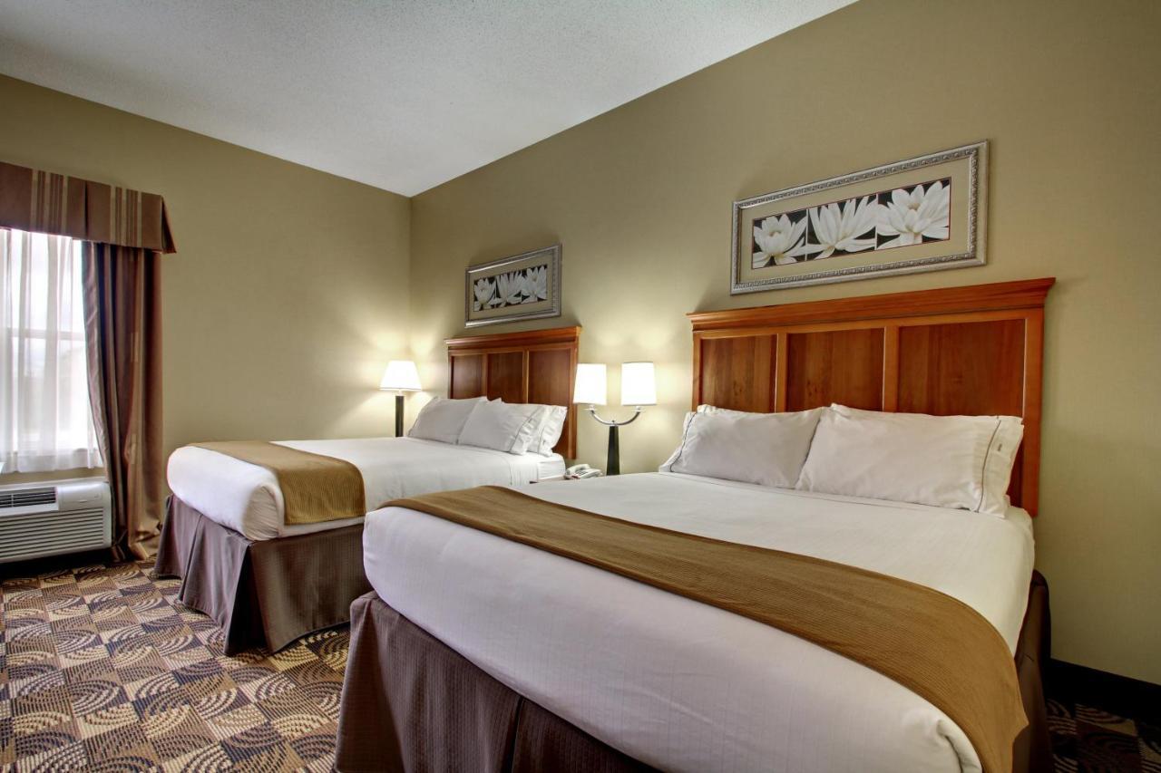 Holiday Inn Express Hurricane Mills Waverly By Ihg Dış mekan fotoğraf