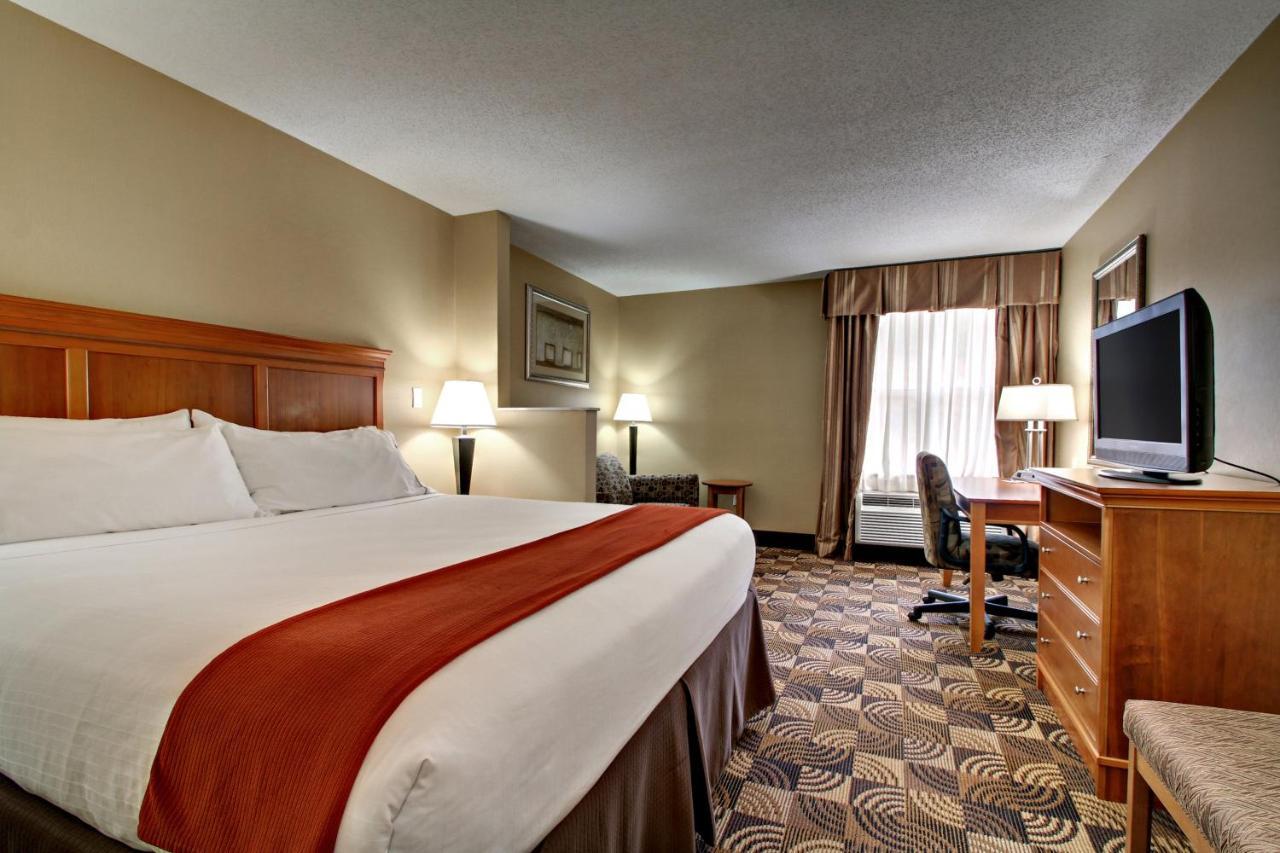 Holiday Inn Express Hurricane Mills Waverly By Ihg Dış mekan fotoğraf